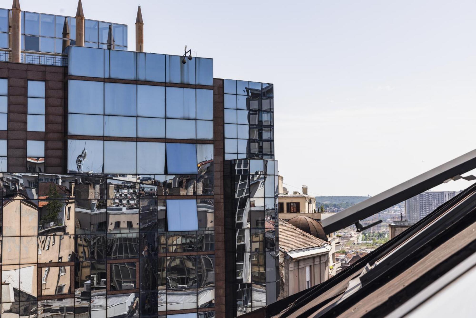 Sat Modern 2-Bedroom Loft In City Center Belgrade Extérieur photo